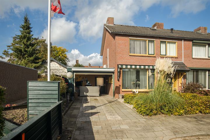 Bekijk foto 14 van Dennenstraat 22