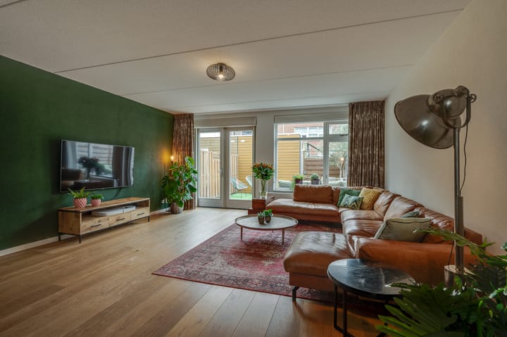 Foto 5 van Oranjestein 18