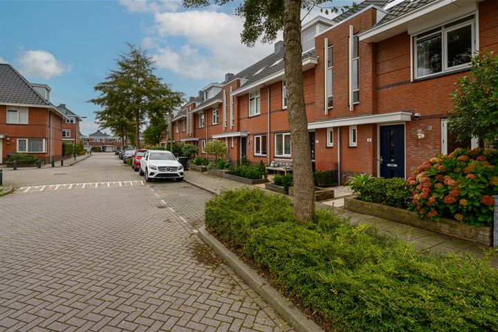 Bekijk foto 36 van Oranjestein 18