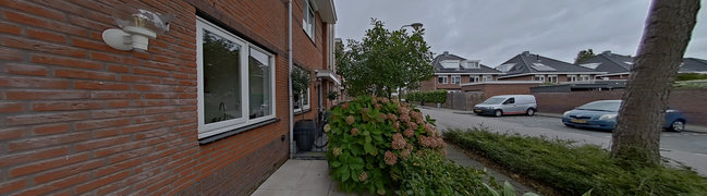 Bekijk 360° foto van Voortuin van Oranjestein 18