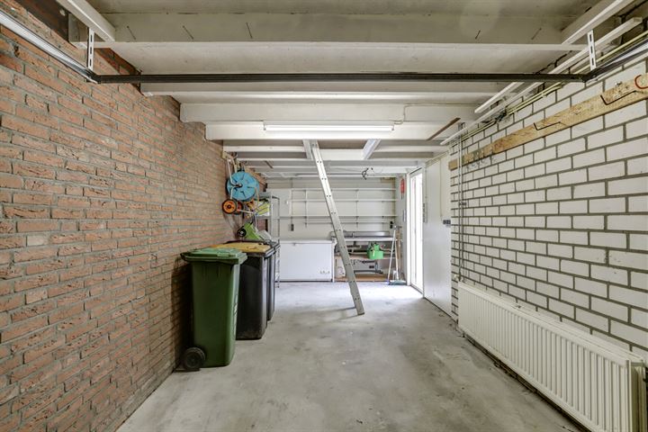 Bekijk foto 33 van Oesterstraat 59