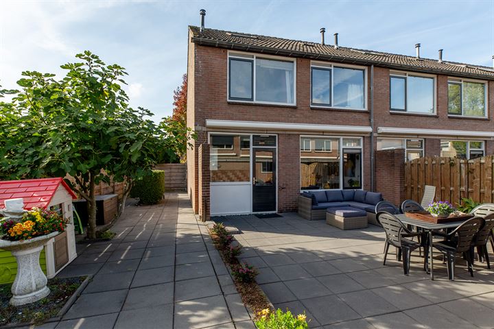 Bekijk foto 19 van Pinksterbloemstraat 23