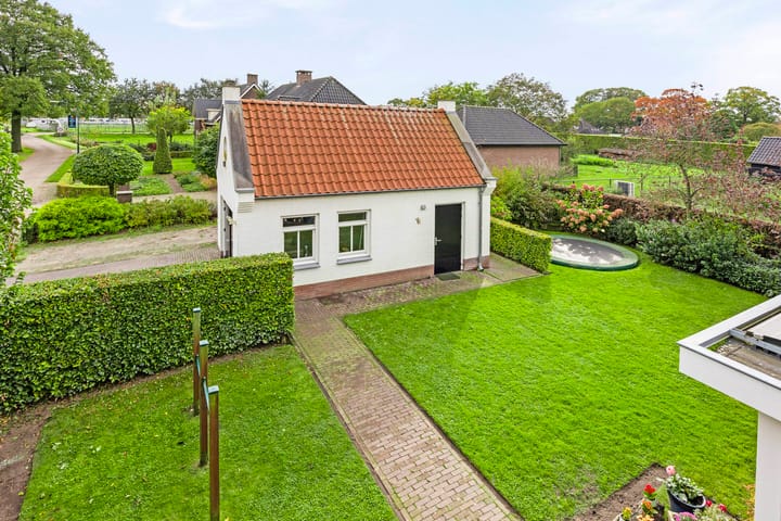 Foto 68 van Averbodeweg 7-A