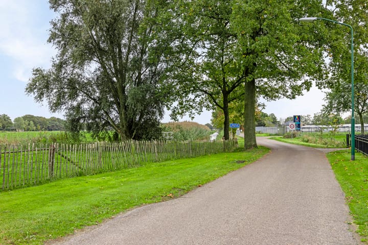 Foto 78 van Averbodeweg 7-A