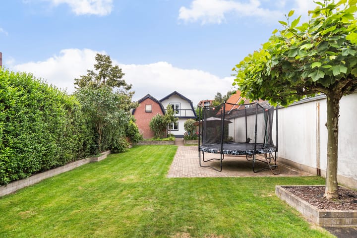 Foto 3 van Spoorbrugweg 11