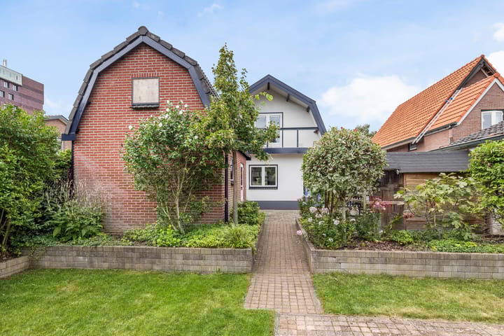 Foto 16 van Spoorbrugweg 11