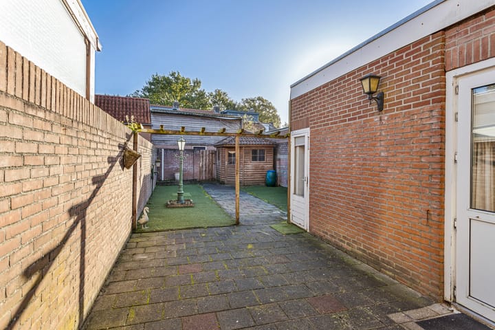 Foto 20 van Prof. R. Regoutstraat 51