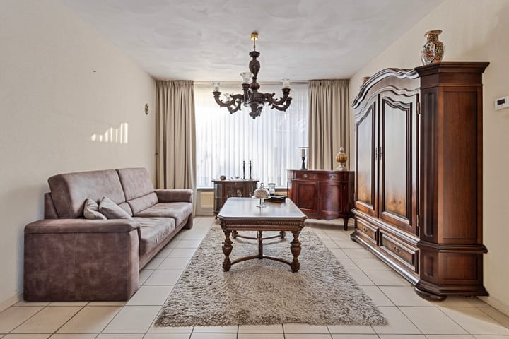 Foto 2 van Prof. R. Regoutstraat 51