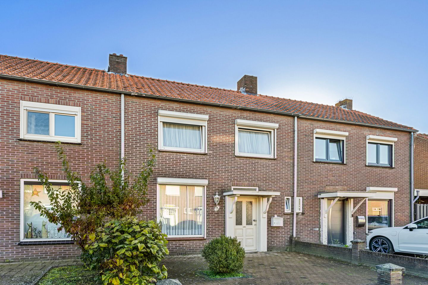 Photo 25 of Prof. R. Regoutstraat 51