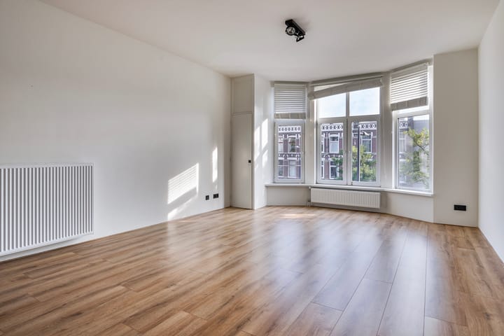 Foto 14 van 2e Middellandstraat 9-A02