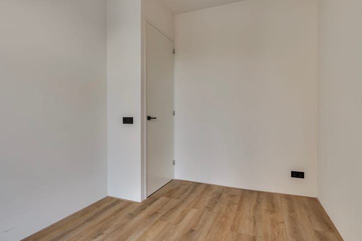 Foto 24 van 2e Middellandstraat 9-A02