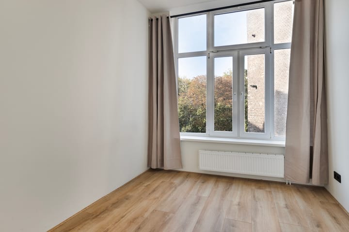 Foto 23 van 2e Middellandstraat 9-A02