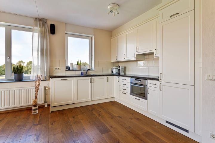 Foto 13 van Agthoven 20