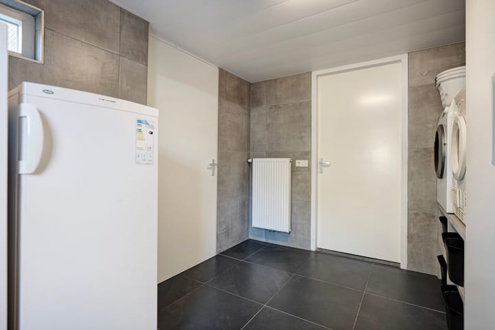 Foto 16 van Dr. Albert Schweitzerlaan 11