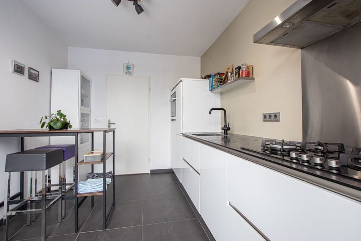 Foto 3 van Elzenstraat 3