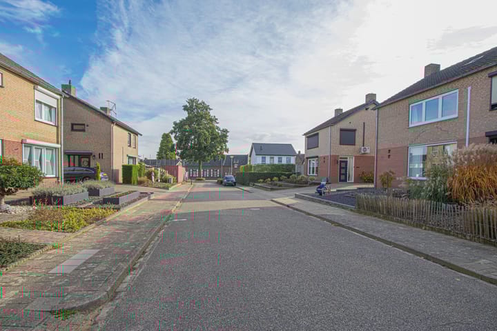 Foto 37 van Elzenstraat 3