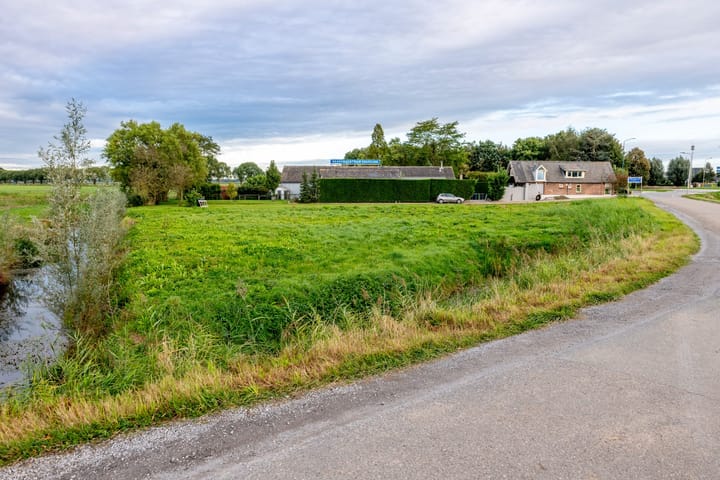 Photo 4 of Wellseindsestraat