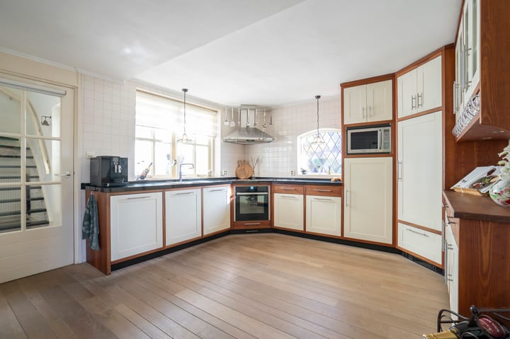 Foto 13 van Poppelenburgerstraat 20