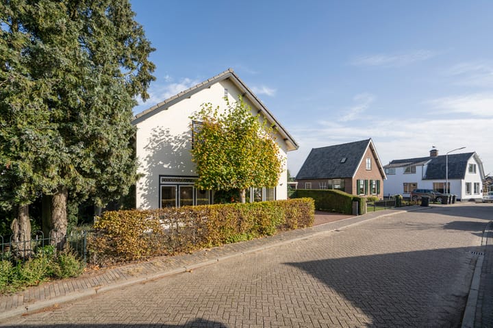 Foto 44 van Poppelenburgerstraat 20