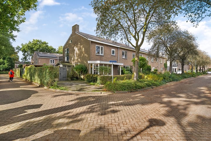 Foto 5 van Klaproosweg 20