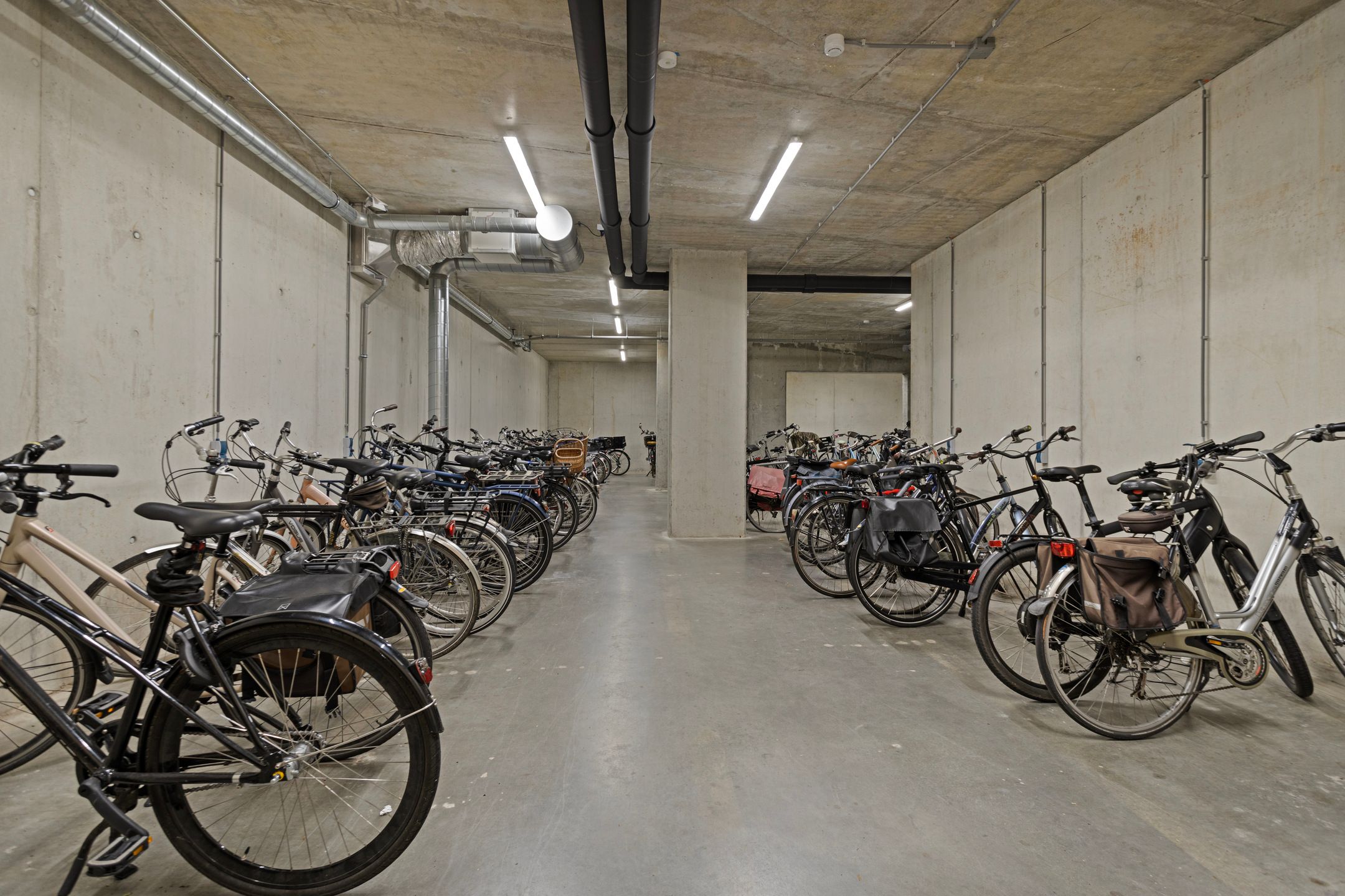 Foto 24 van Polvertorenstraat 10-A03