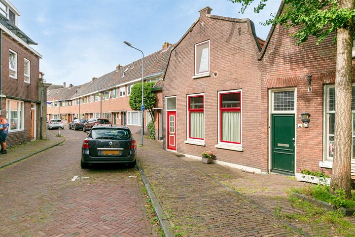 Bekijk foto 3 van Bleek 21