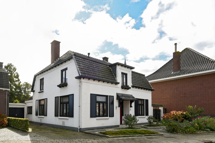 View photo 48 of Burg. Vullersstraat 12