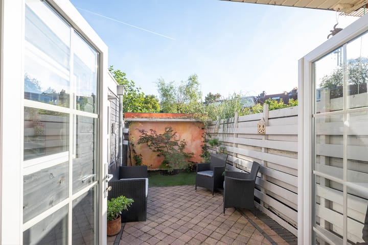 Photo 16 of Reijer Anslostraat 16