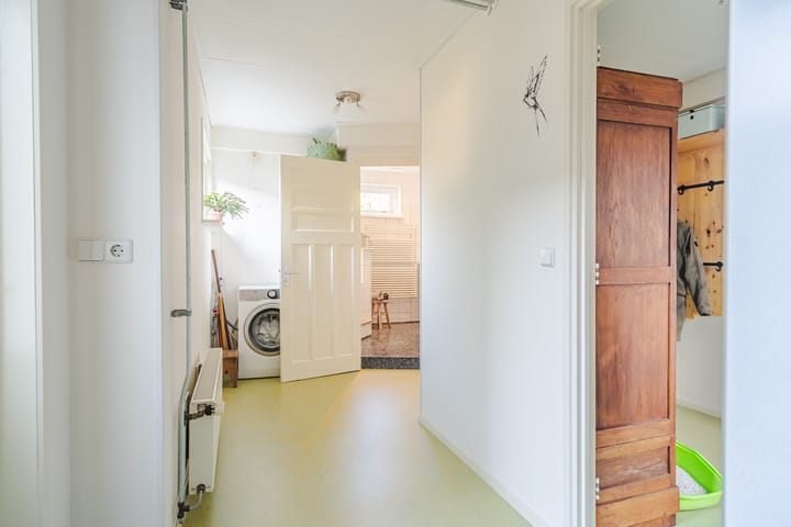 Photo 10 of Dorpsstraat 210