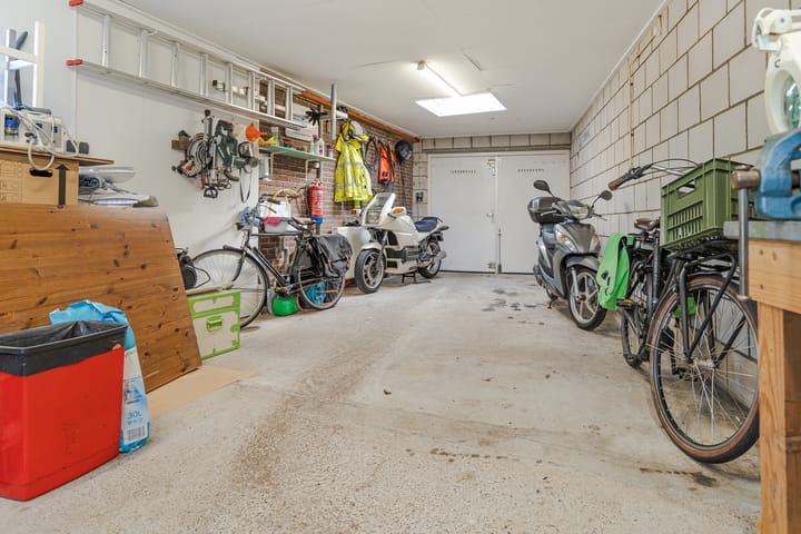 Photo 26 of Dorpsstraat 210