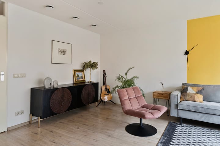 Foto 12 van Nina Simonestraat 54