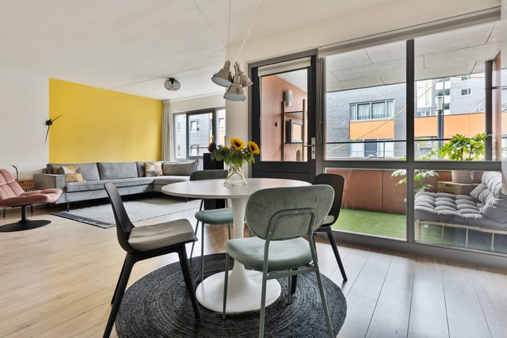 Foto 6 van Nina Simonestraat 54