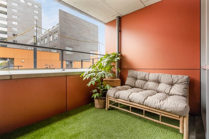 Foto 9 van Nina Simonestraat 54