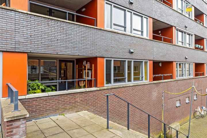 Foto 24 van Nina Simonestraat 54