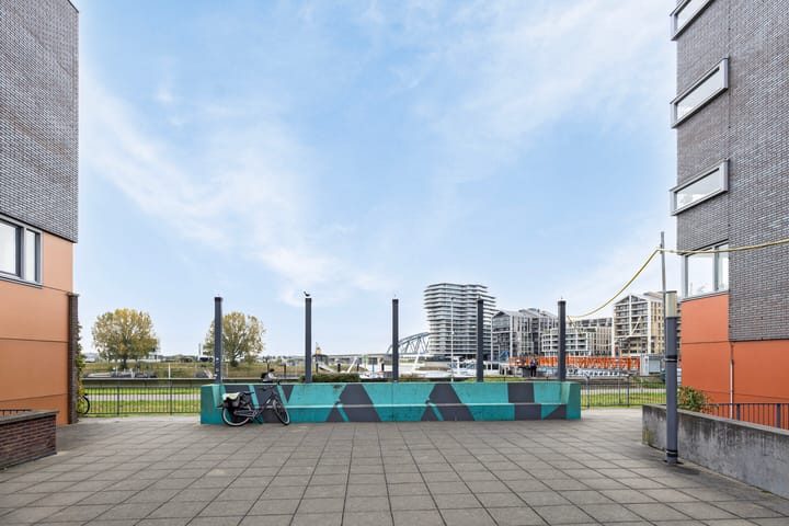 Foto 25 van Nina Simonestraat 54