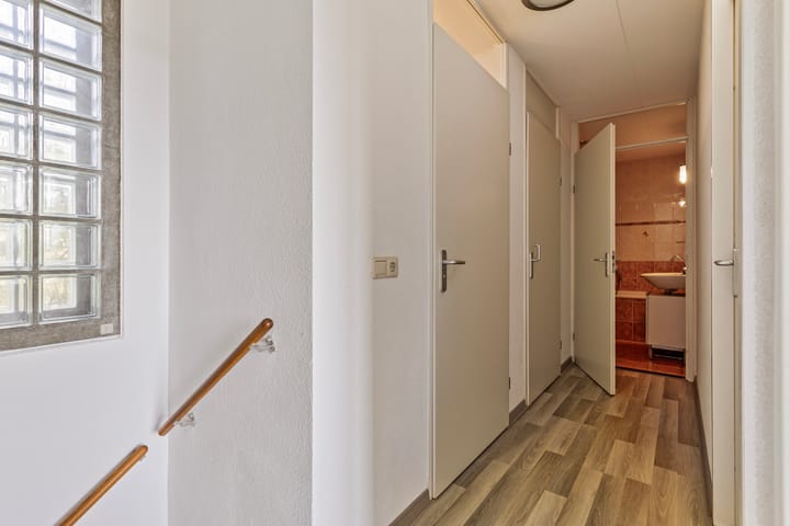 Foto 23 van Mosberg 60