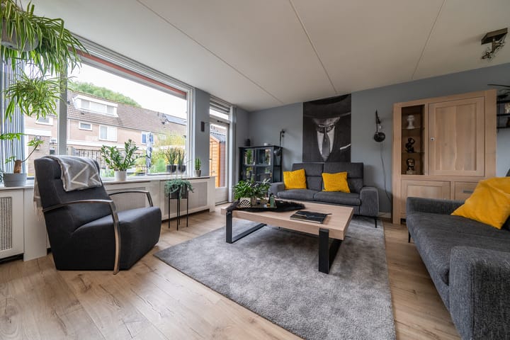 Foto 3 van Schaesbergstraat 36