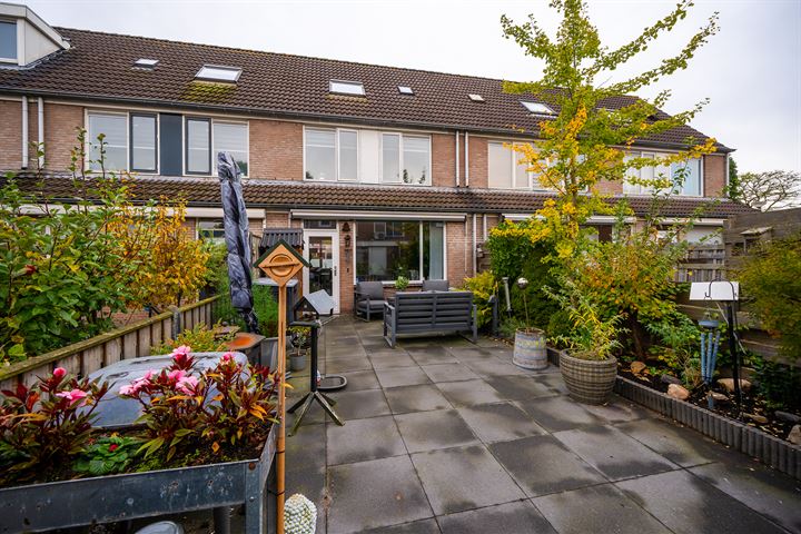 Bekijk foto 31 van Schaesbergstraat 36