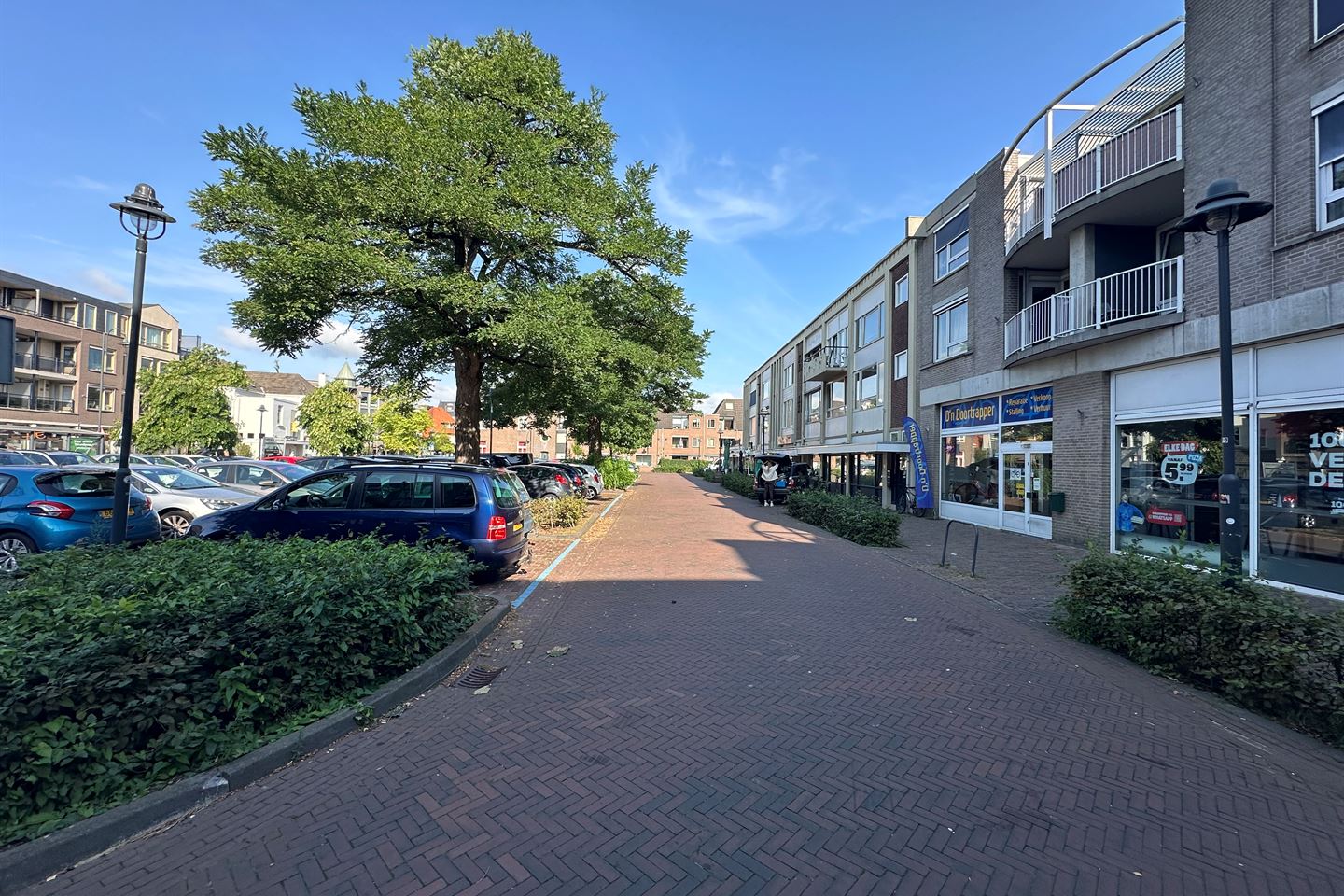 Bekijk foto 4 van Bolkenplein 8