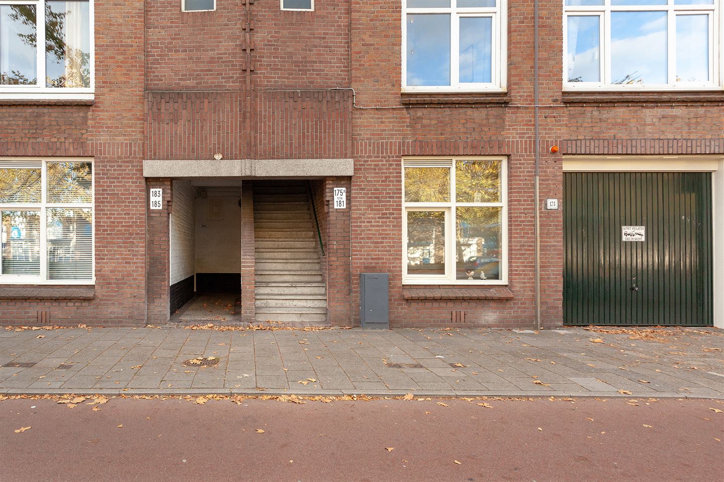 Bekijk foto 2 van Lekstraat 175-A