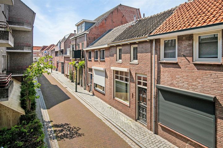 Bekijk foto 41 van Klaverstraat 27