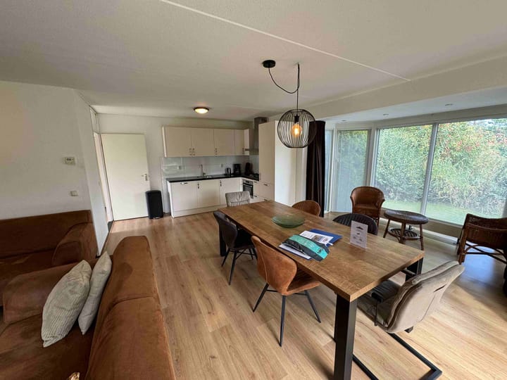 Foto 5 van Droge Wijmersweg 5-215