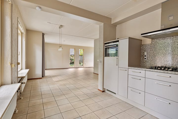 Foto 10 van Van Raethof 1