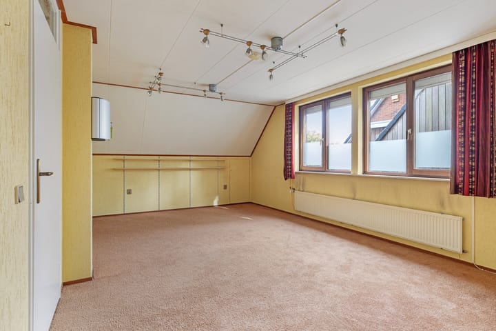 Foto 20 van Van Raethof 1