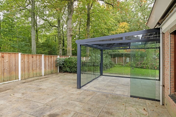 Foto 30 van Van Raethof 1