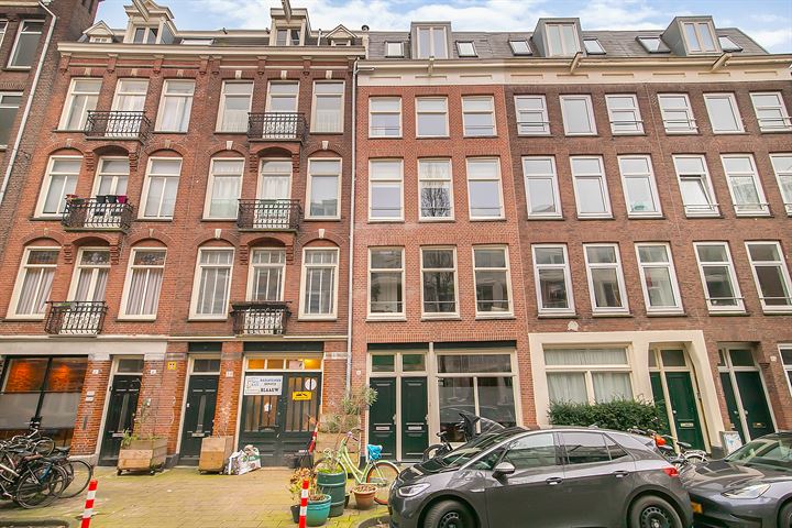 Bekijk foto van Sint Willibrordusstraat 61 3