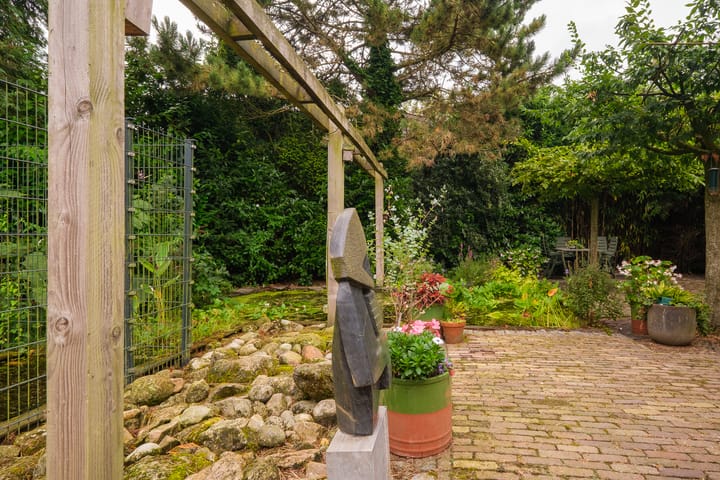 Foto 36 van Lonerstraat 106