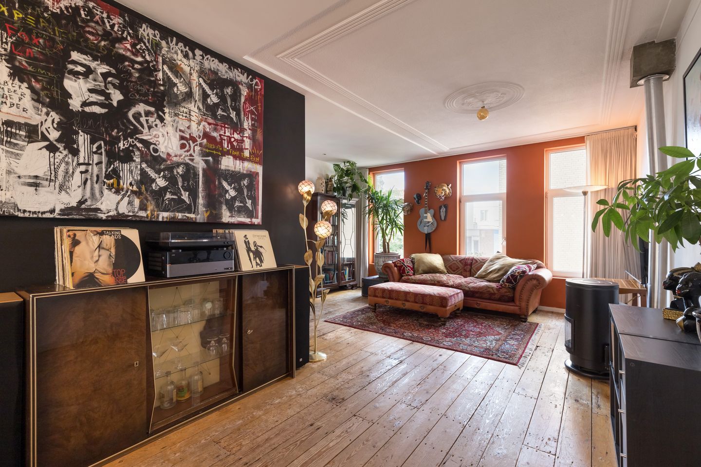 Photo 19 of Patersstraat 44