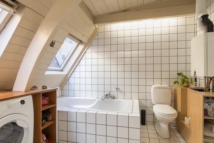 Photo 36 of Patersstraat 44