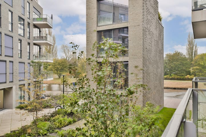 Foto 14 van Nieuwevaartweg 5